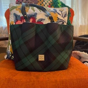 Dooney and Bourke purse